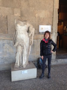 Beth imitating (but keeping her head) one of the statues outside the Stoa.